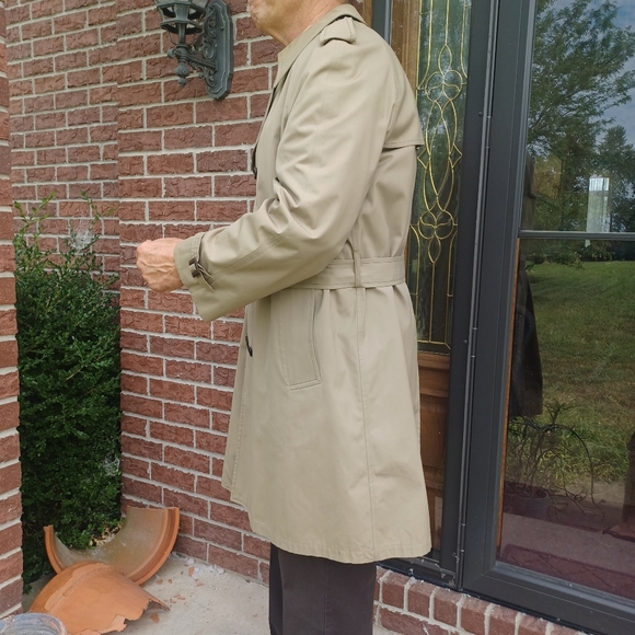 LONDON FOG VINTAGE LINED TRENCH COAT EXCELLENT 46 LONG - Picture 5 of 16